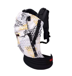 Triangle Theory in miniatureure baby carrier nosiljka